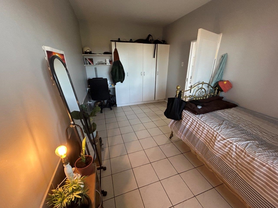 7 Bedroom Property for Sale in Wavecrest Eastern Cape